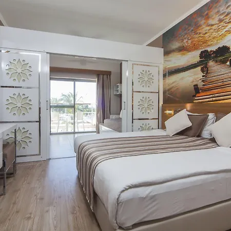 Hotel Tt Palace 4*